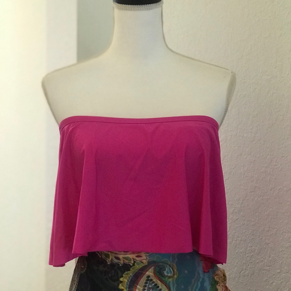 3/$15 Gianni Bini Flutter Bikini Top
